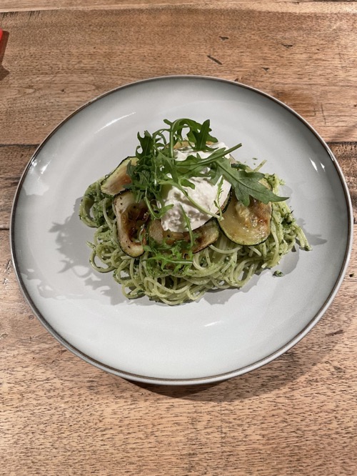 Pasta-Pesto-Burrata-Aubergine